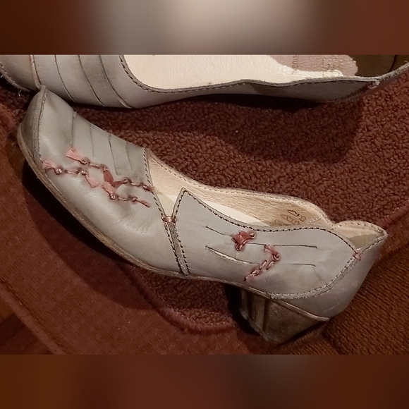 Rovers unique healed leather loafer - Picture 8 of 10